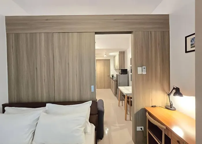 Citispace 1br Condotel At Fame Residences #fm49a Apartment *