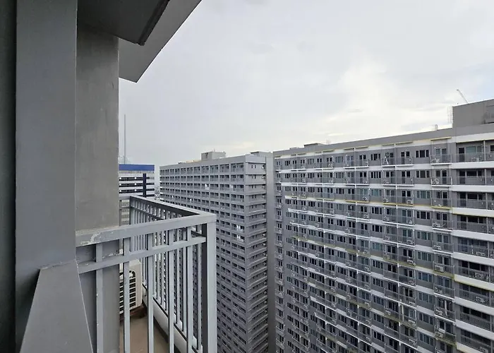 Citispace 1br Condotel At Fame Residences #fm49a * Manila