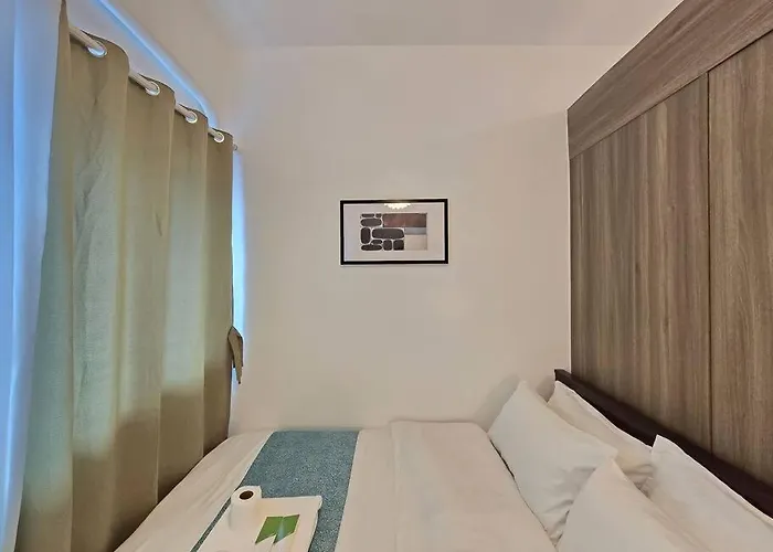 Citispace 1br Condotel At Fame Residences #fm49a *
